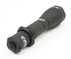 Фонарь тактический Armytek Predator XP-L HI, 930 люмен (теплый свет)