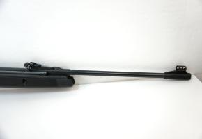 Пневматическая винтовка Gamo Black Shadow (пластик,  3 Дж) 4,5 мм